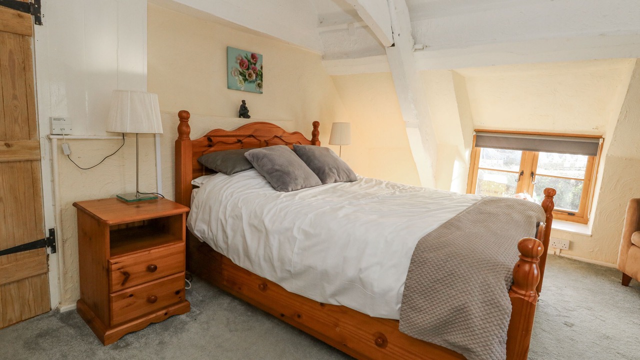 Photo of Bedroom in Smallridge
