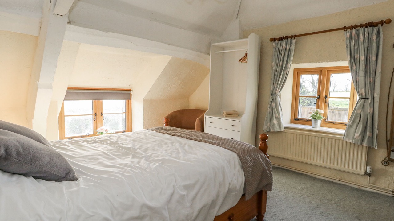 Photo of Bedroom in Smallridge