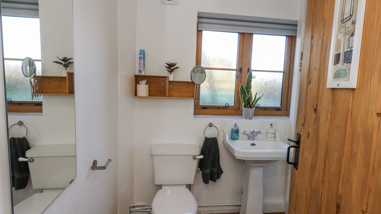 Photo of Bathroom in Smallridge