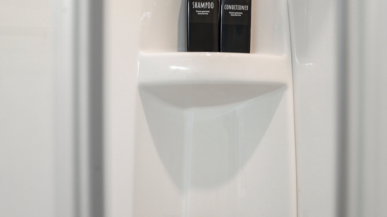 Photo of Bathroom in White Oaks