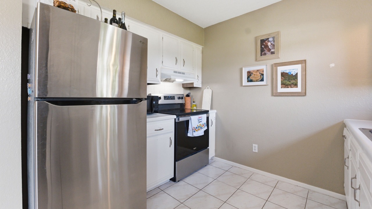 Photo of Kitchen in Terrace Lake Gardens