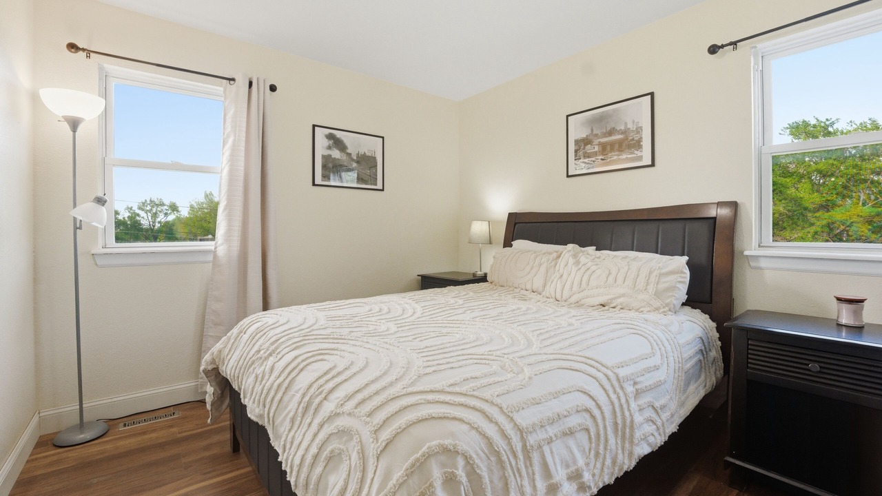 Photo of Bedroom in Terrace Lake Gardens