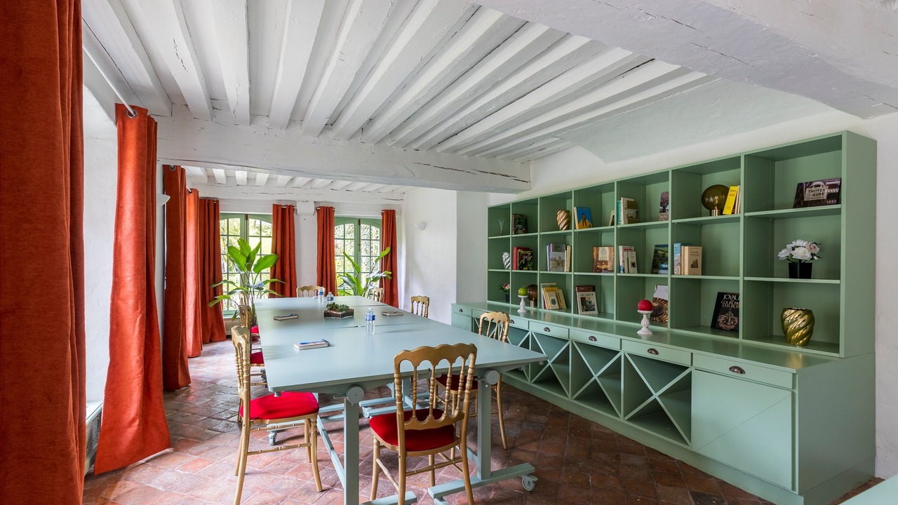 Photo of Others in Sezanne