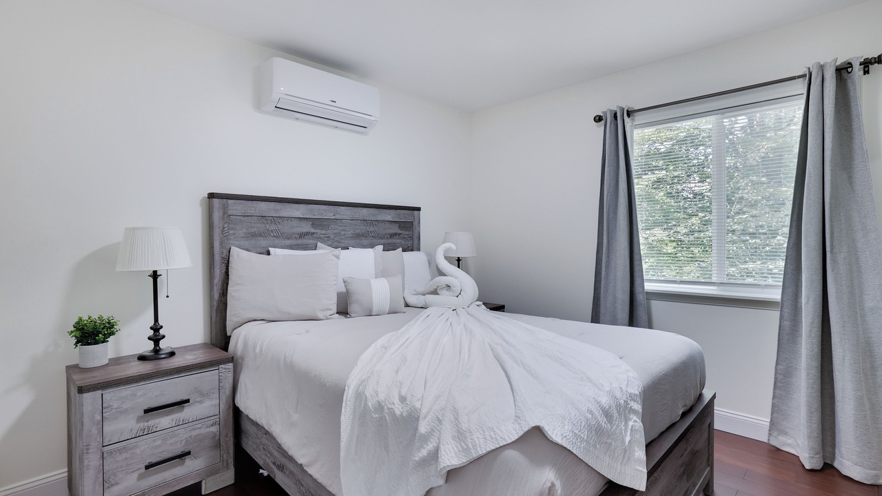 Photo of Bedroom in Tobyhanna