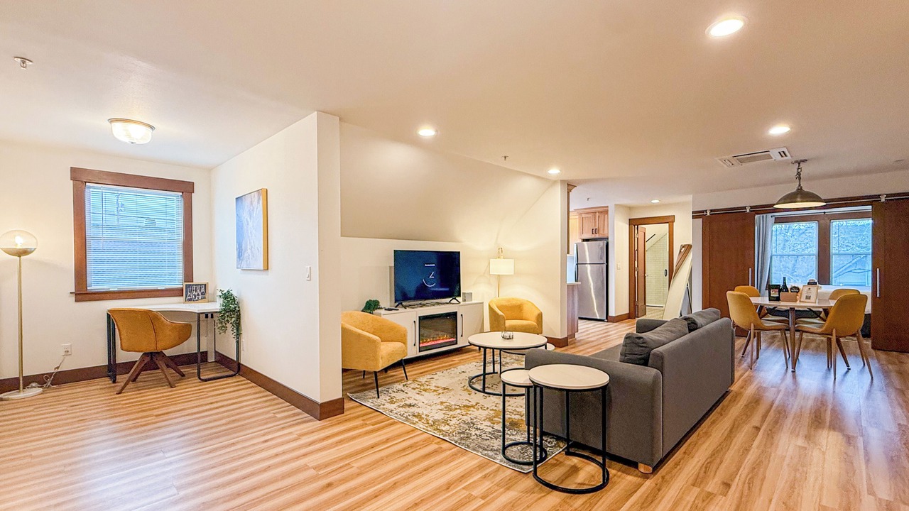 Photo of Livingroom in Newberg