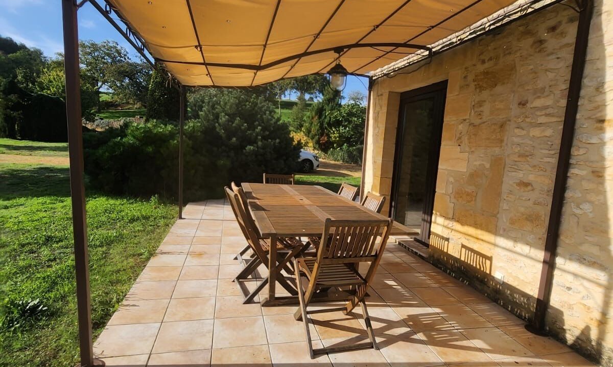 Photo of Outdoor in Saint-Andre-dAllas