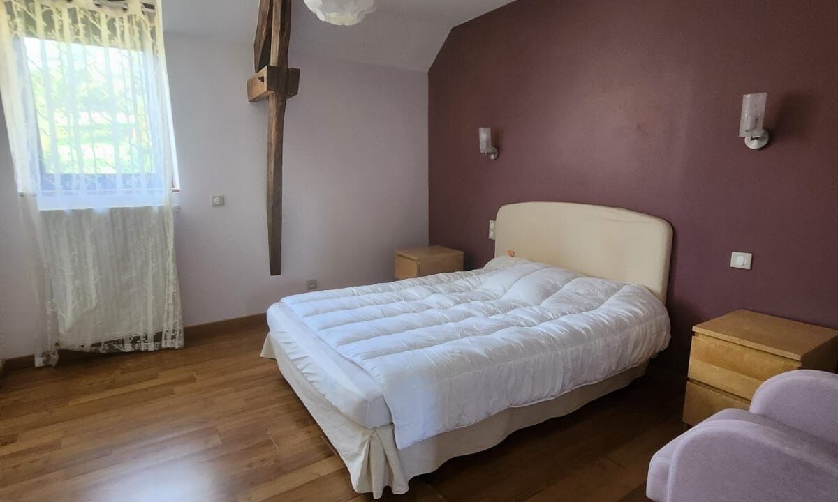 Photo of Bedroom in Saint-Andre-dAllas