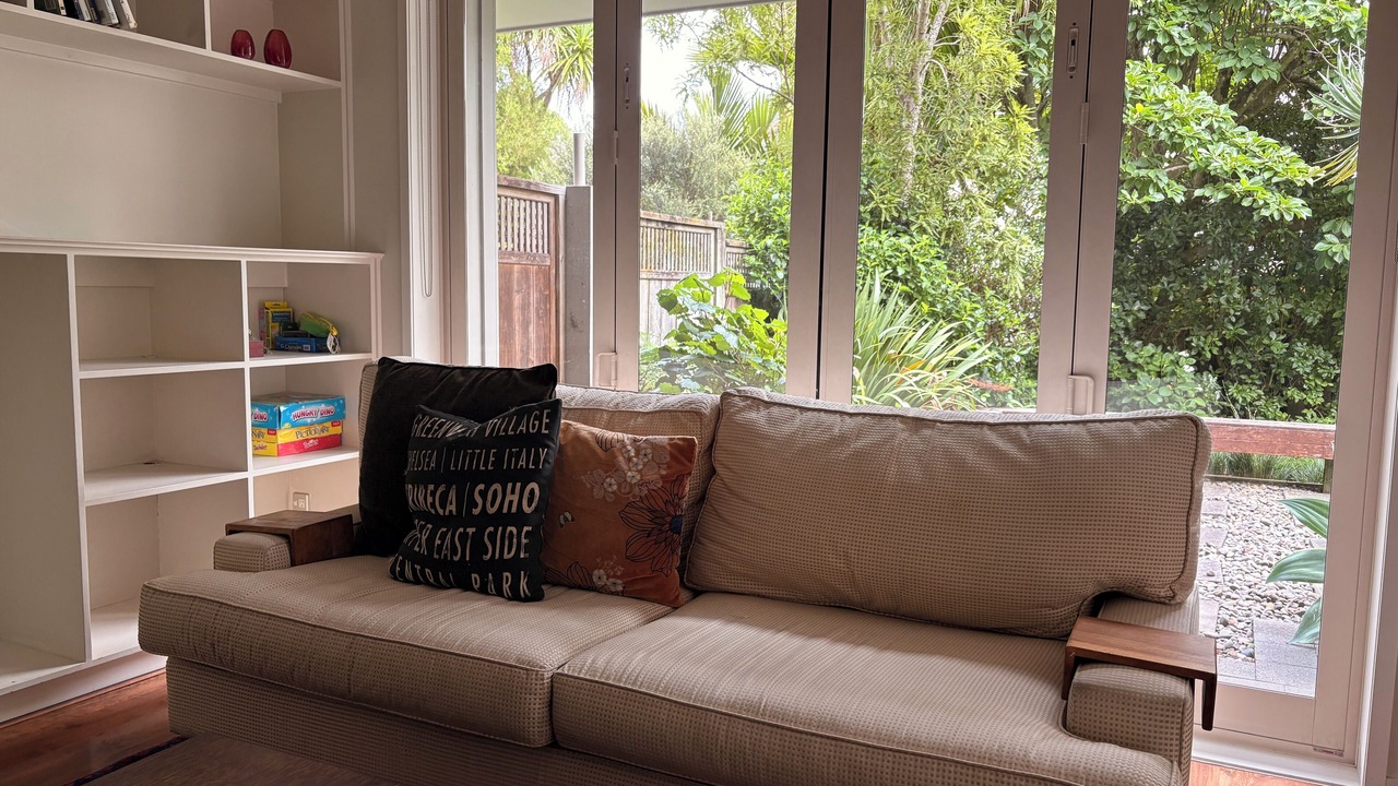 Photo of Livingroom in Parnell