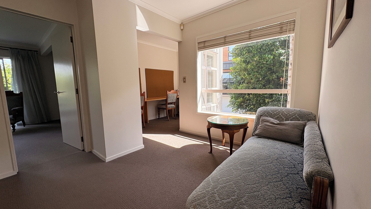 Photo of Livingroom in Parnell