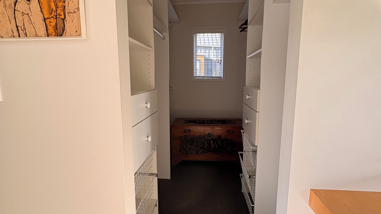 Photo of Others in Parnell