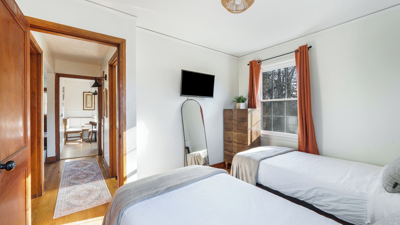Photo of Bedroom in Lynchburg
