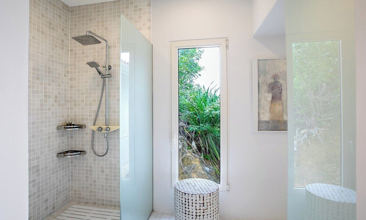 Photo of Bathroom in Les Terres Basses