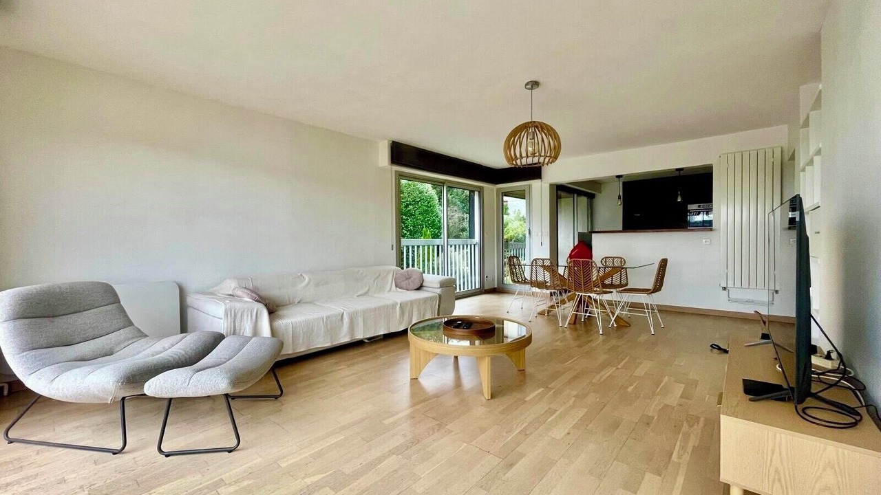 Photo of Others in Mont-Saint-Aignan