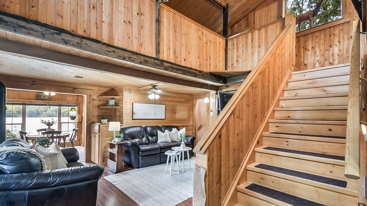 Photo of Livingroom in Perry