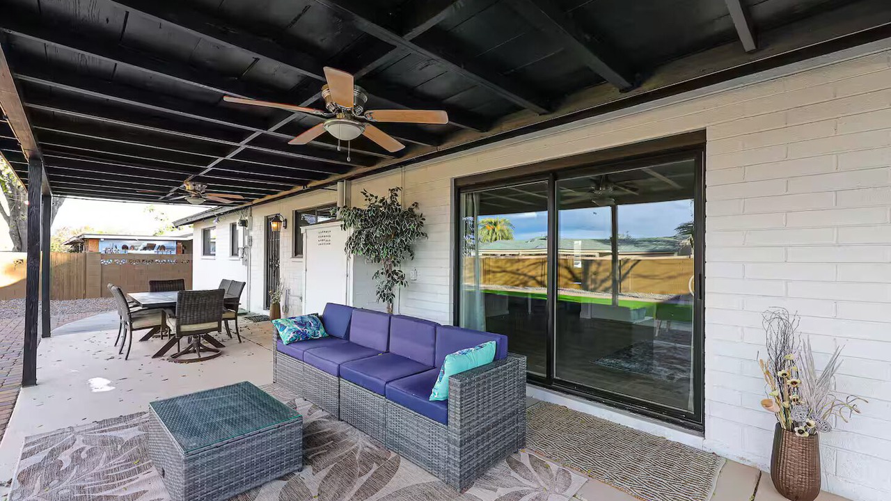 Photo of Outdoor in Melrose Paradise