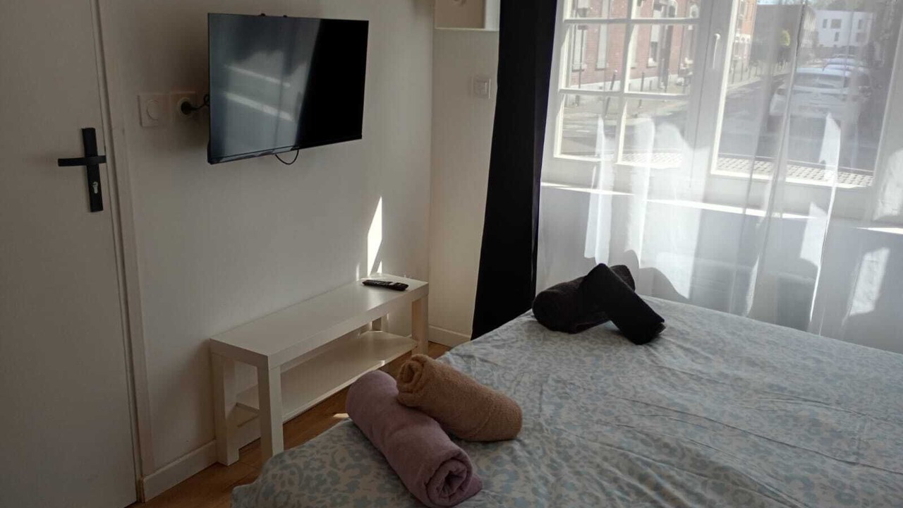 Photo of Bedroom in Fives