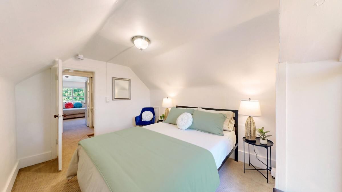 Photo of Bedroom in Old Town