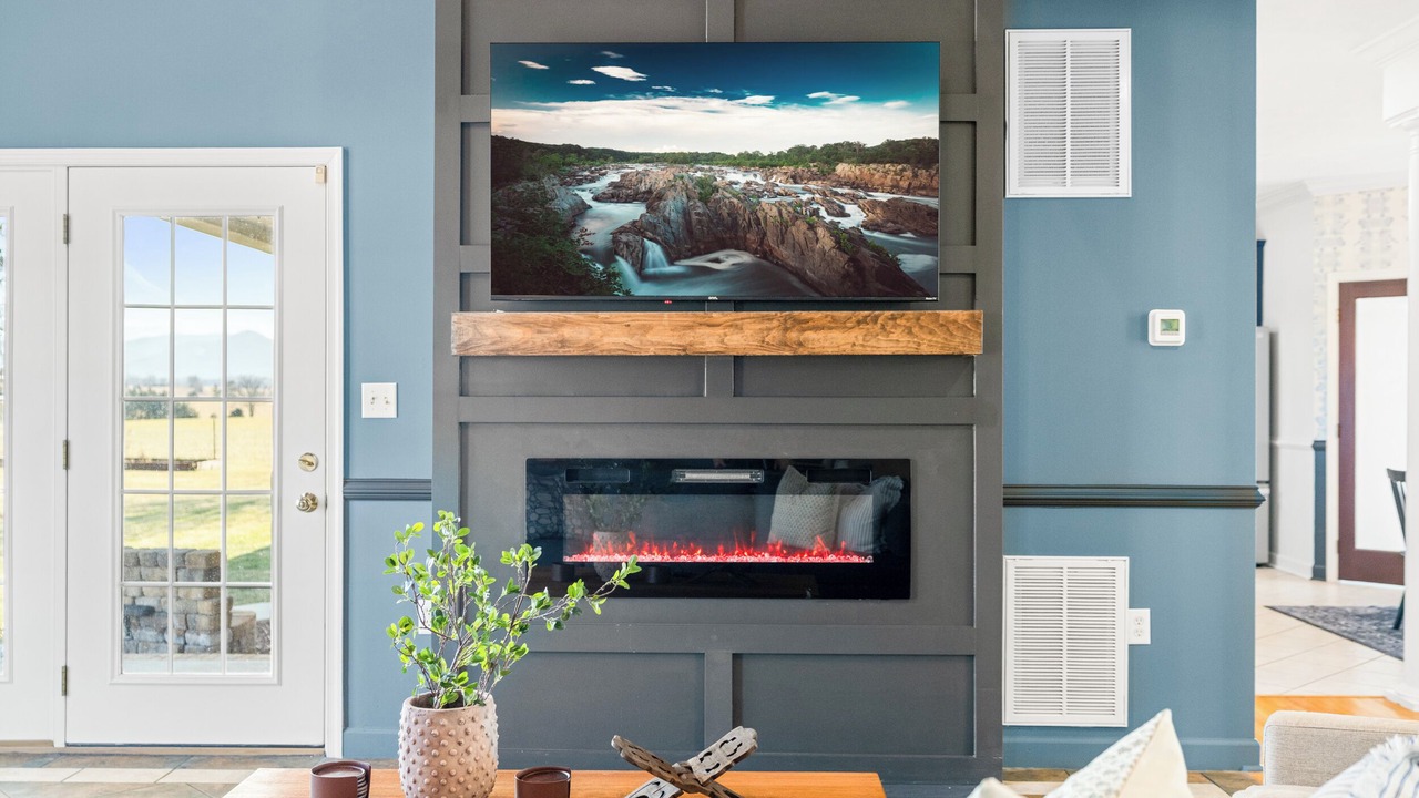 Photo of Livingroom in Luray