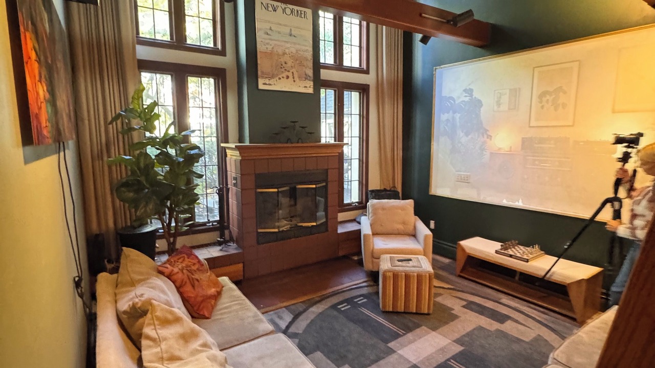 Photo of Livingroom in Lakeview