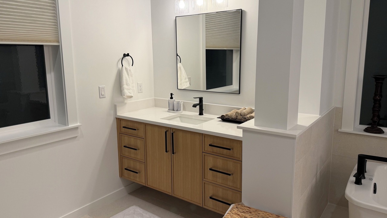 Photo of Bathroom in Lake Stevens