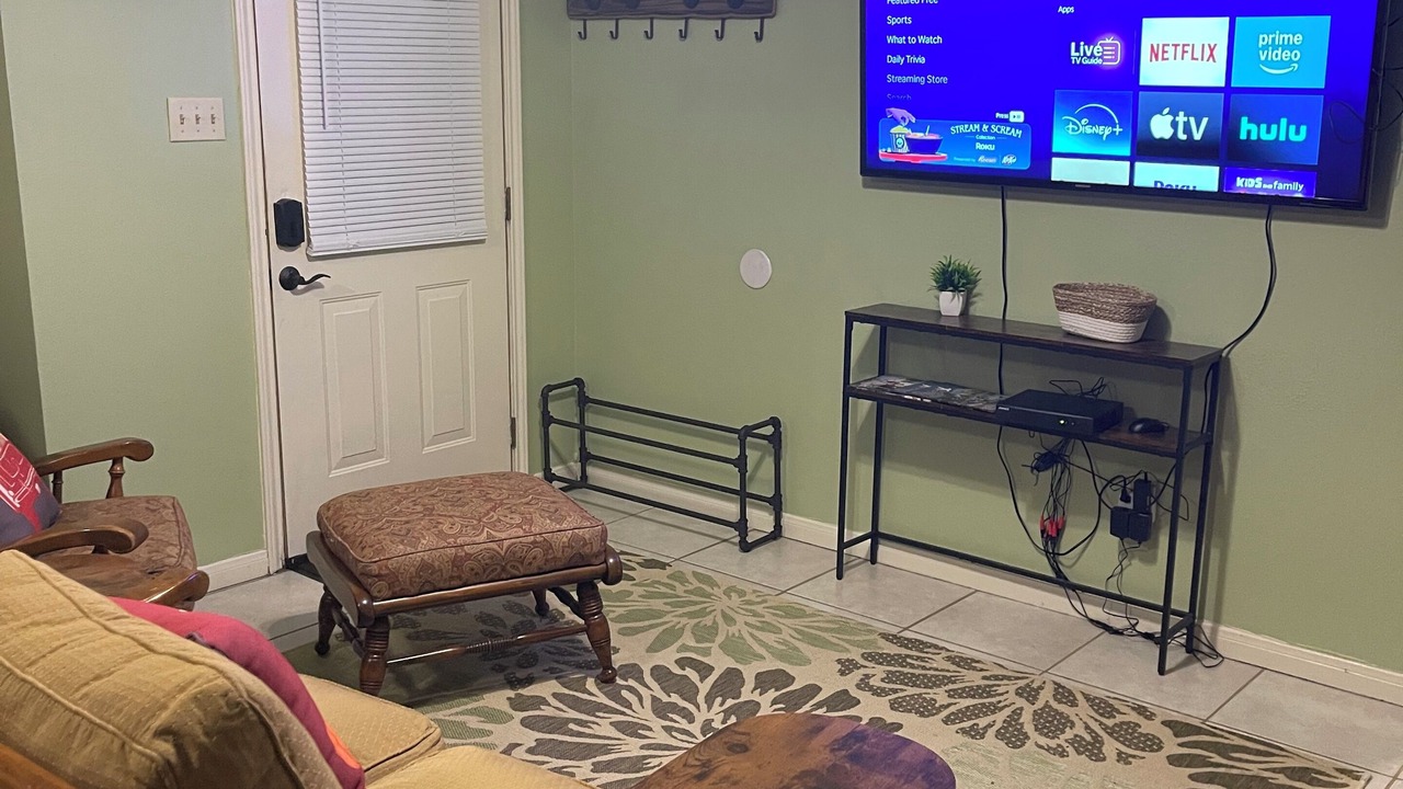 Photo of Livingroom in Bryan