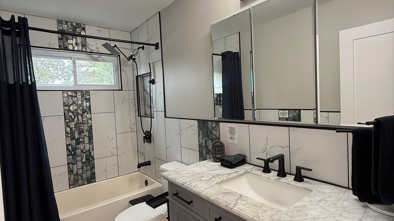 Photo of Bathroom in Bolingbrook