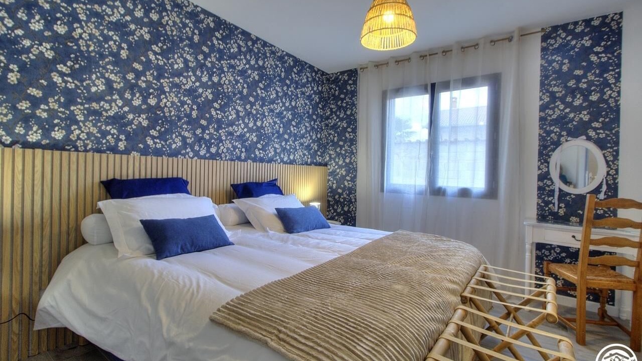 Photo of Bedroom in Saint-Maurice-de-Gourdans