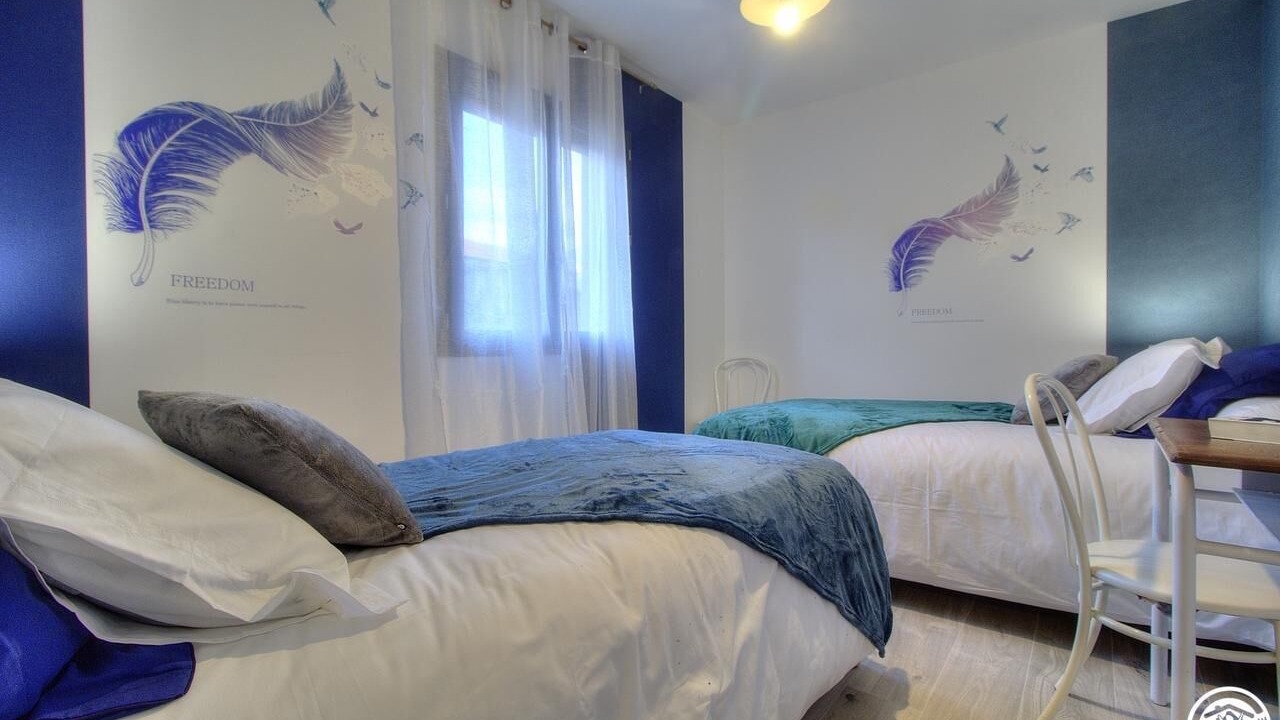 Photo of Bedroom in Saint-Maurice-de-Gourdans