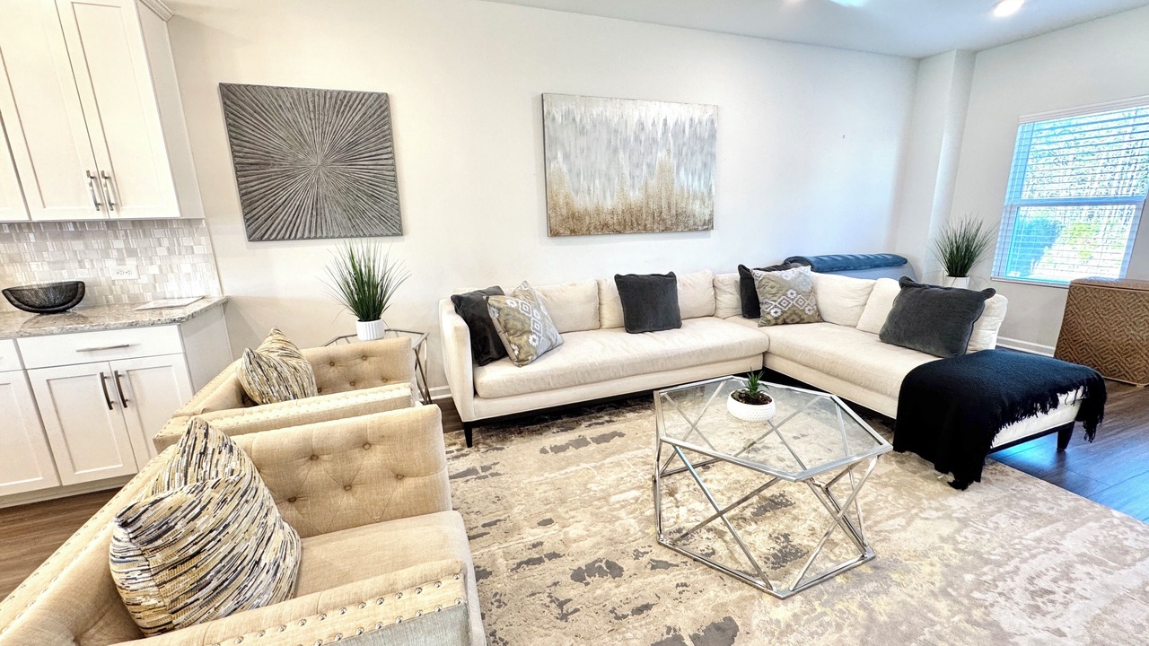 Photo of Livingroom in Cary