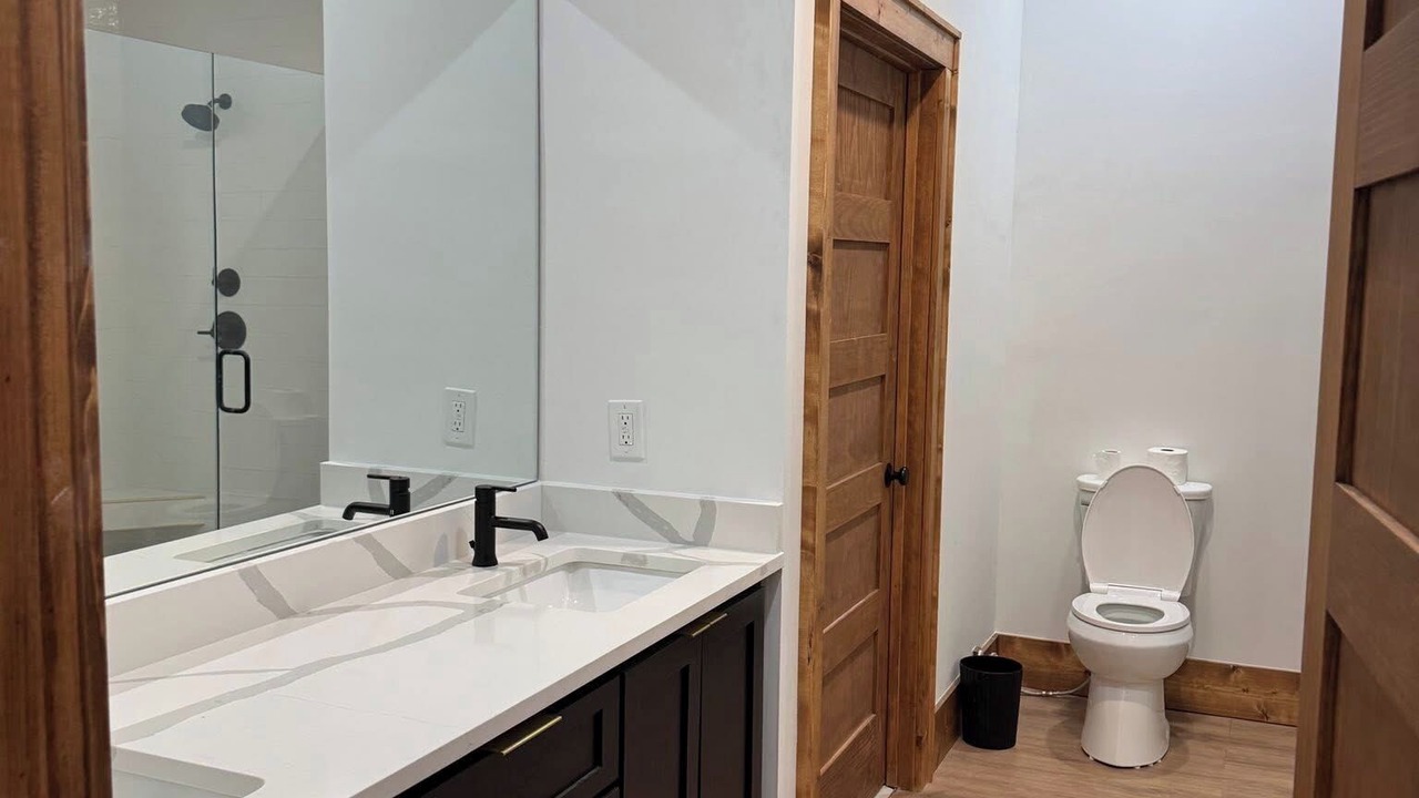 Photo of Bathroom in Vonore