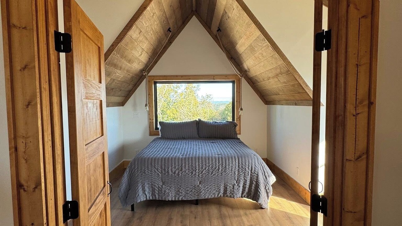 Photo of Bedroom in Vonore