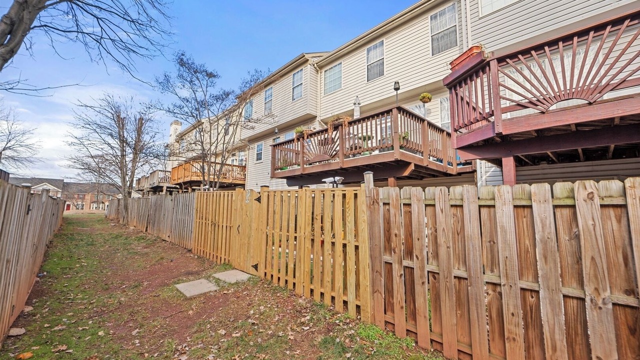Photo of Outdoor in Centreville