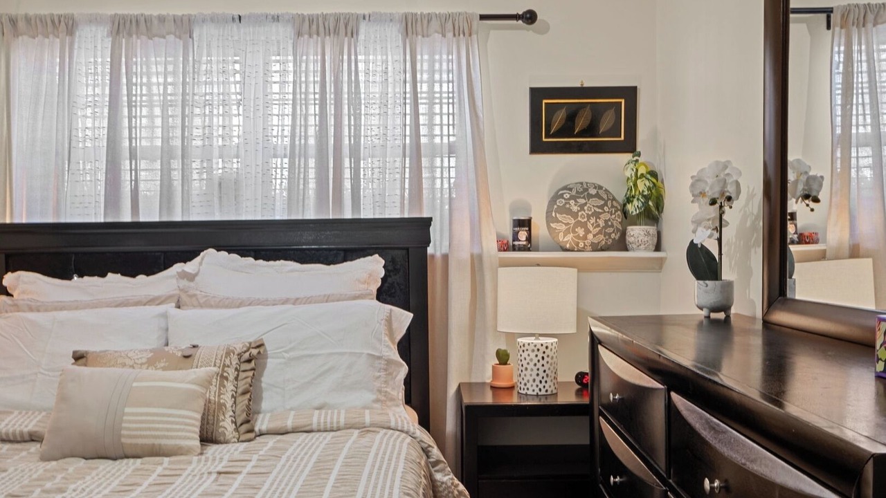 Photo of Bedroom in Centreville