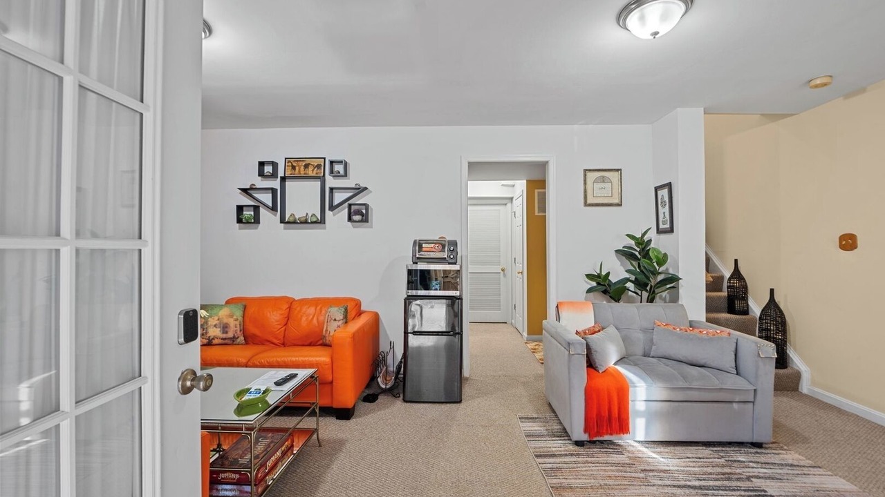 Photo of Livingroom in Centreville