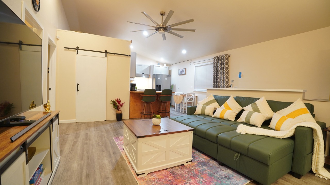 Photo of Livingroom in Des Moines