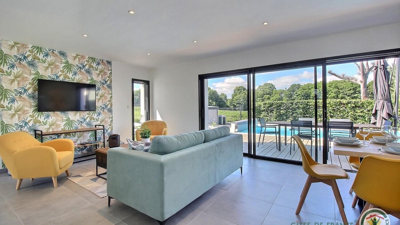 Photo of Livingroom in Etables-sur-Mer