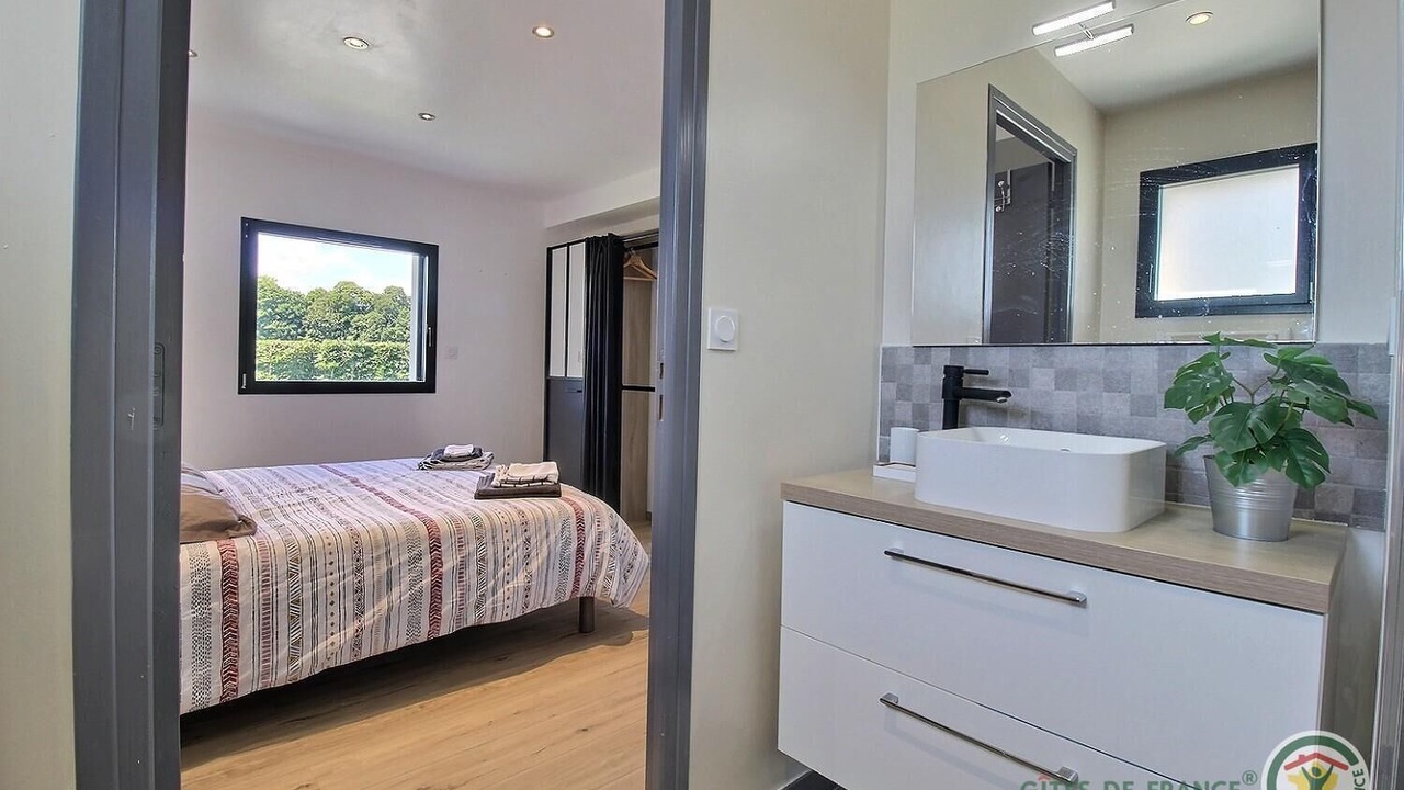 Photo of Bathroom in Etables-sur-Mer