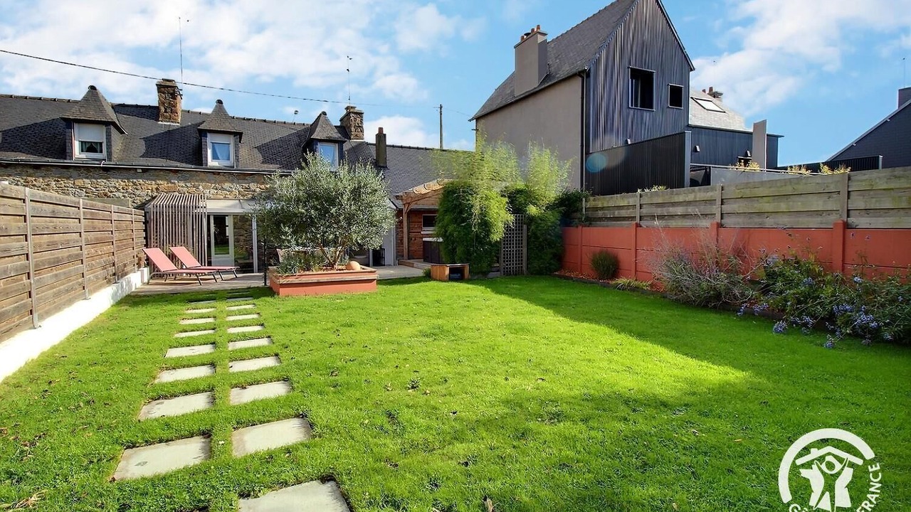 Photo of Outdoor in Langueux