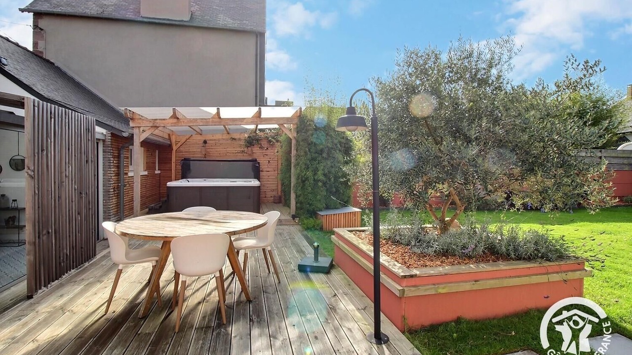 Photo of Outdoor in Langueux