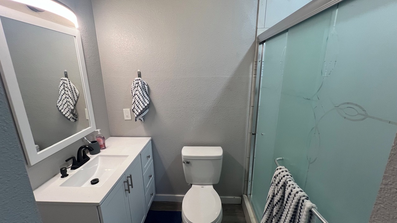 Photo of Bathroom in Hillsboro