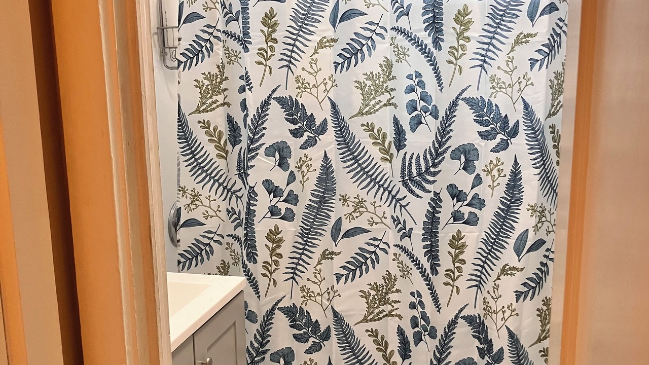 Photo of Bathroom in Leavenworth