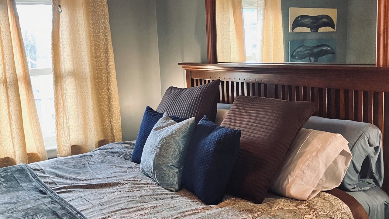 Photo of Bedroom in Leavenworth