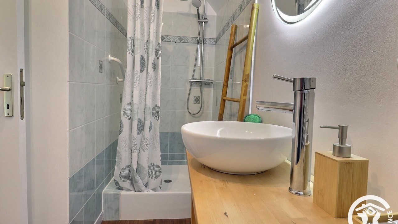 Photo of Bathroom in Saint-M'Herve