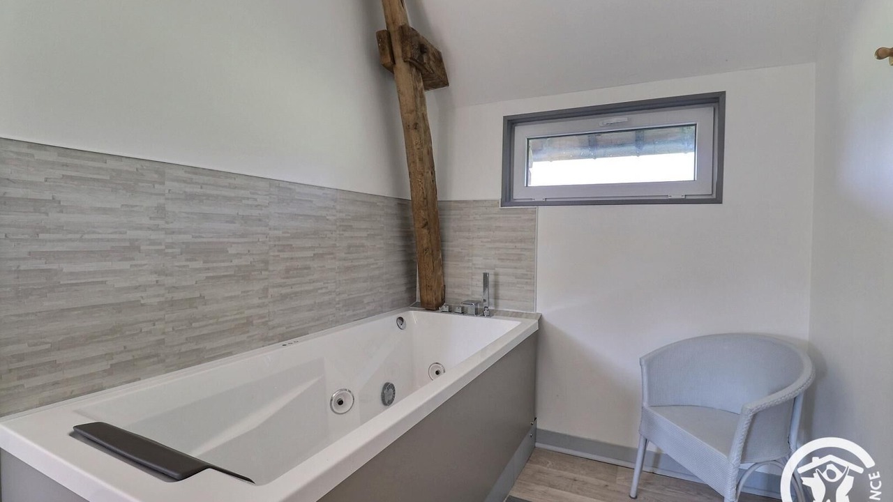 Photo of Bathroom in Saint-M'Herve