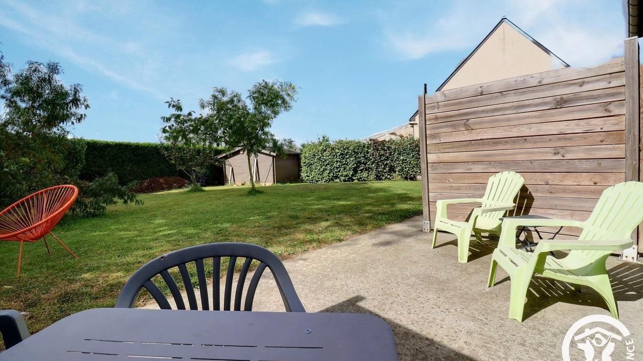 Photo of Outdoor in Saint-Pere