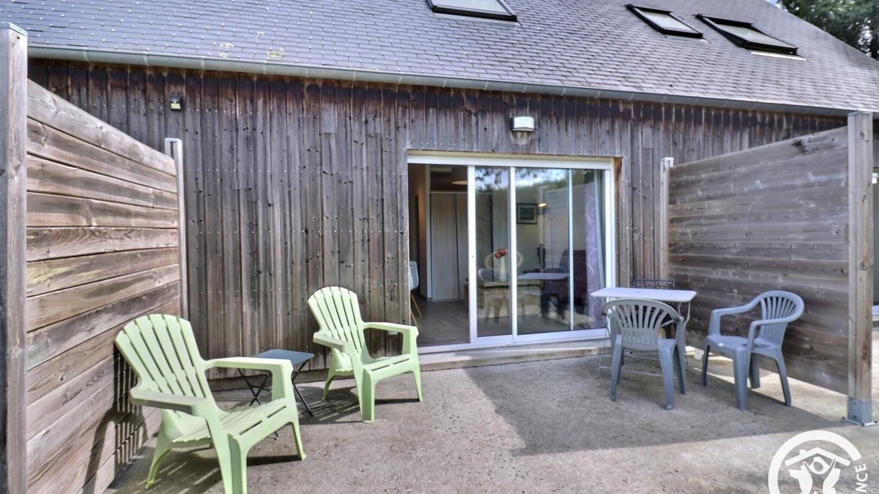 Photo of Outdoor in Saint-Pere