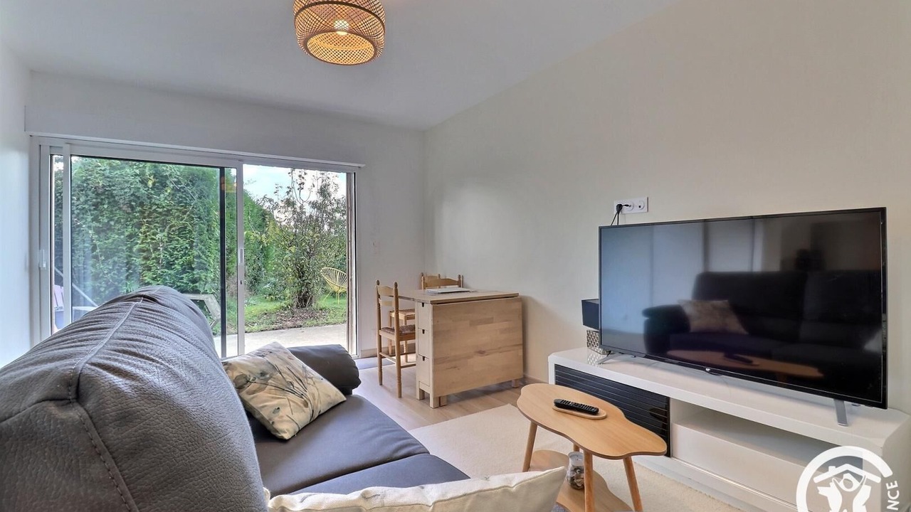 Photo of Livingroom in Saint-Pere