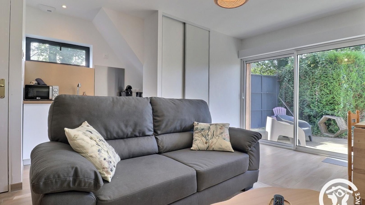 Photo of Livingroom in Saint-Pere