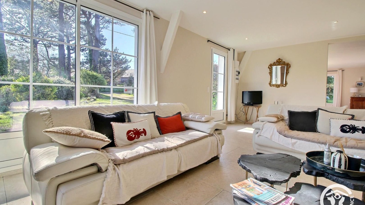 Photo of Livingroom in Groix