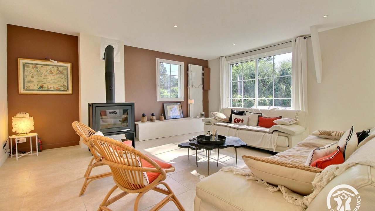 Photo of Livingroom in Groix